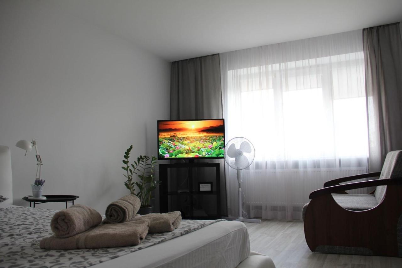 City Center Apartment Liepāja Esterno foto